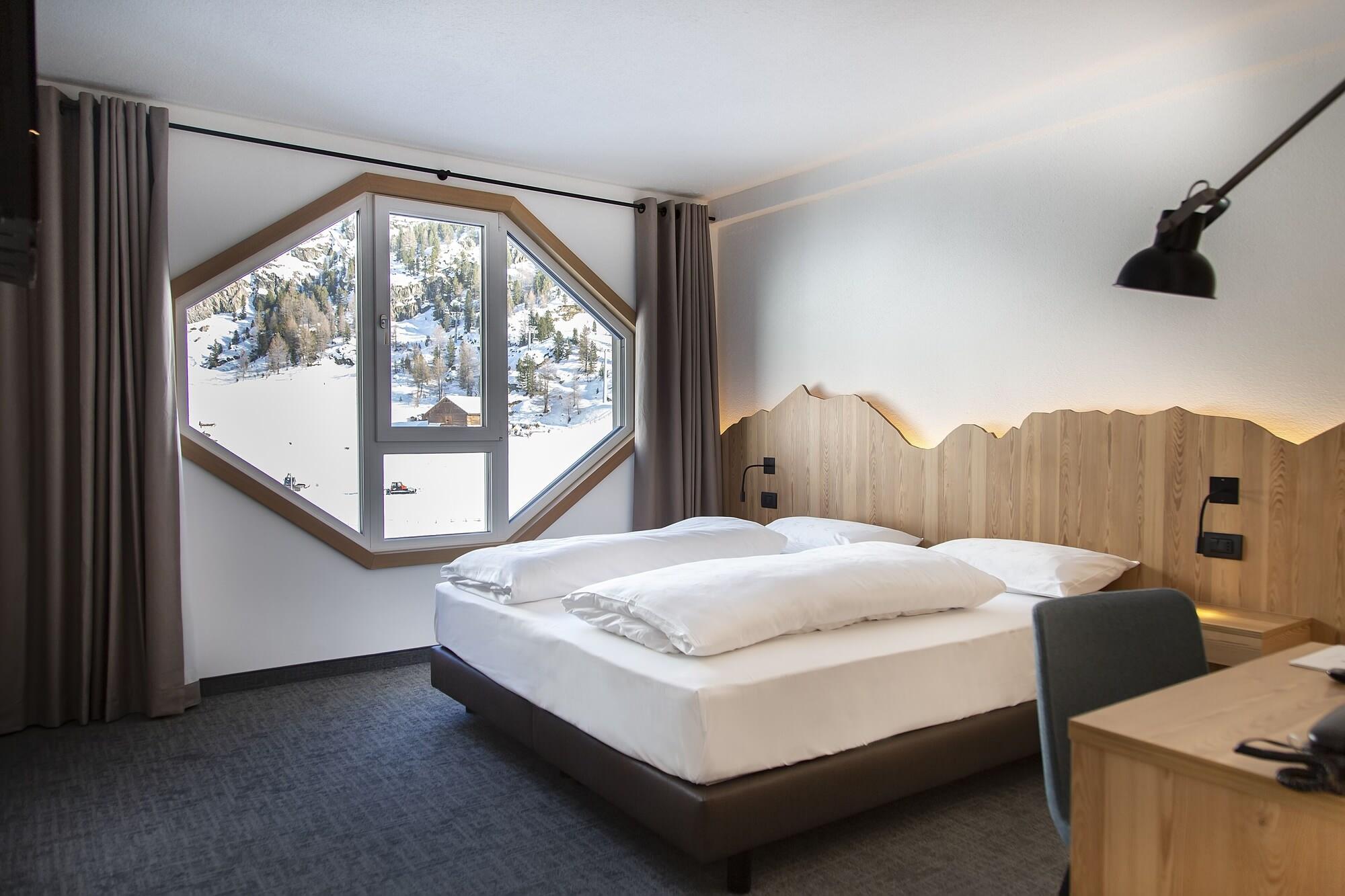 Blu Hotel Senales Zirm-Cristal Maso Corto Kültér fotó