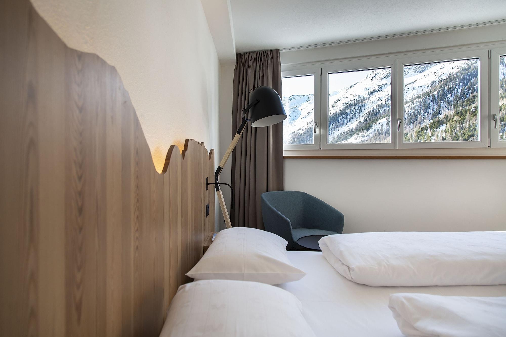 Blu Hotel Senales Zirm-Cristal Maso Corto Kültér fotó